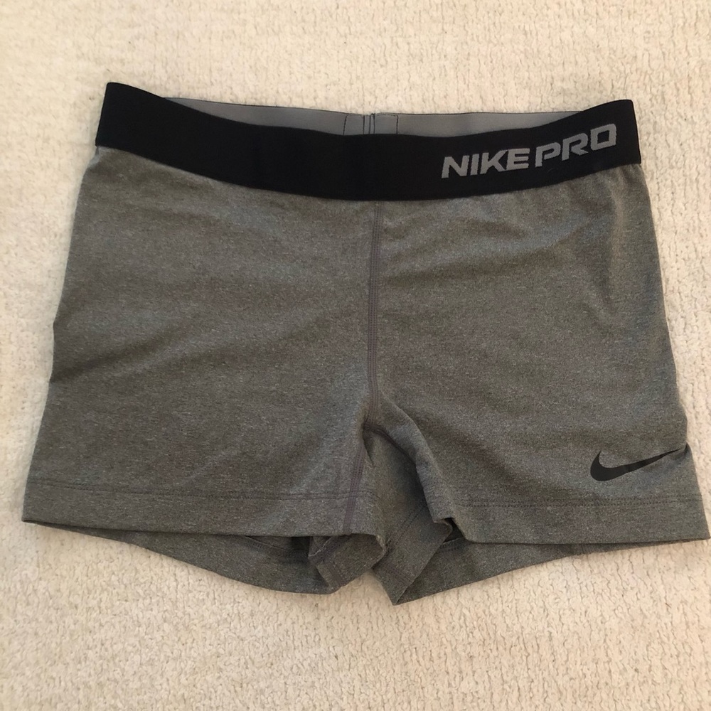 Womens Nike Pro dri-fit bike short